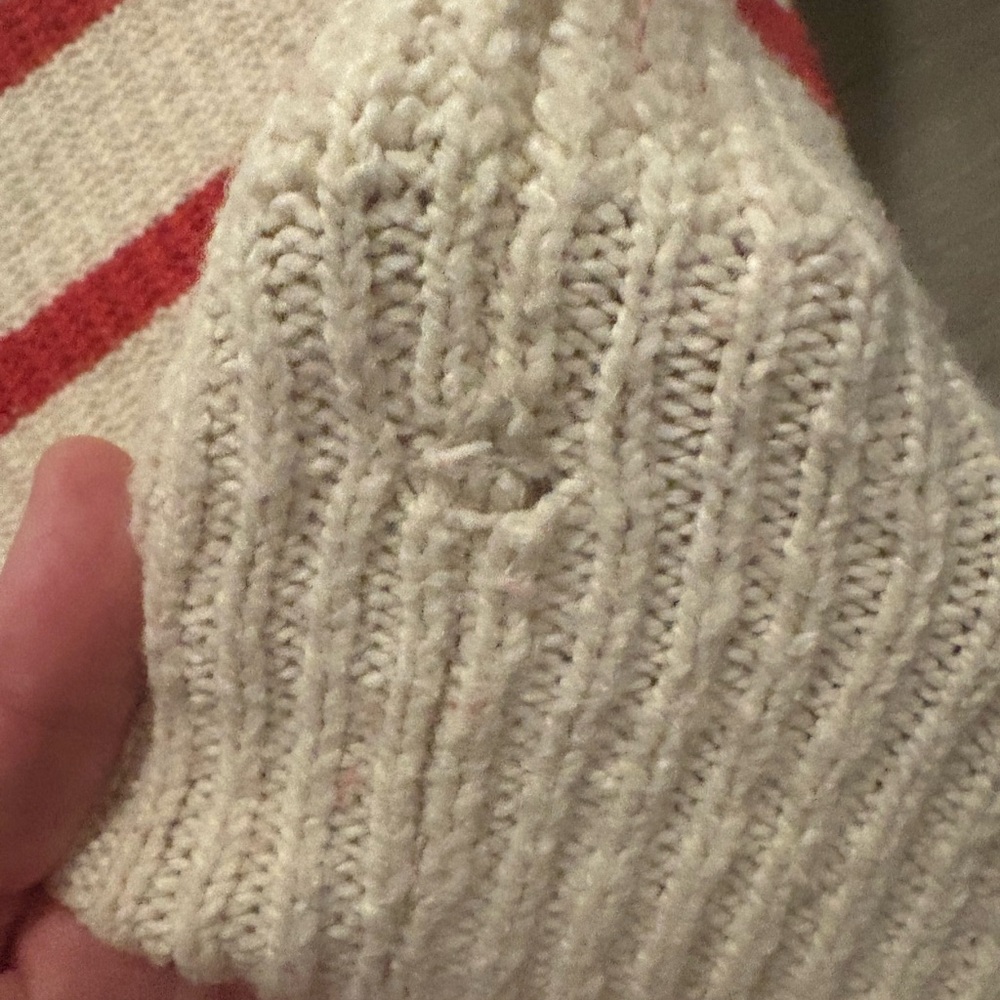 Old Navy Cream & Red Stripe Knit Sweater XXL - Picture 6 of 6